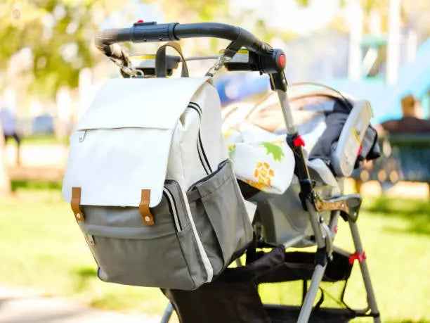 Sac à langer avec matelas intégré pour les sorties avec bébé