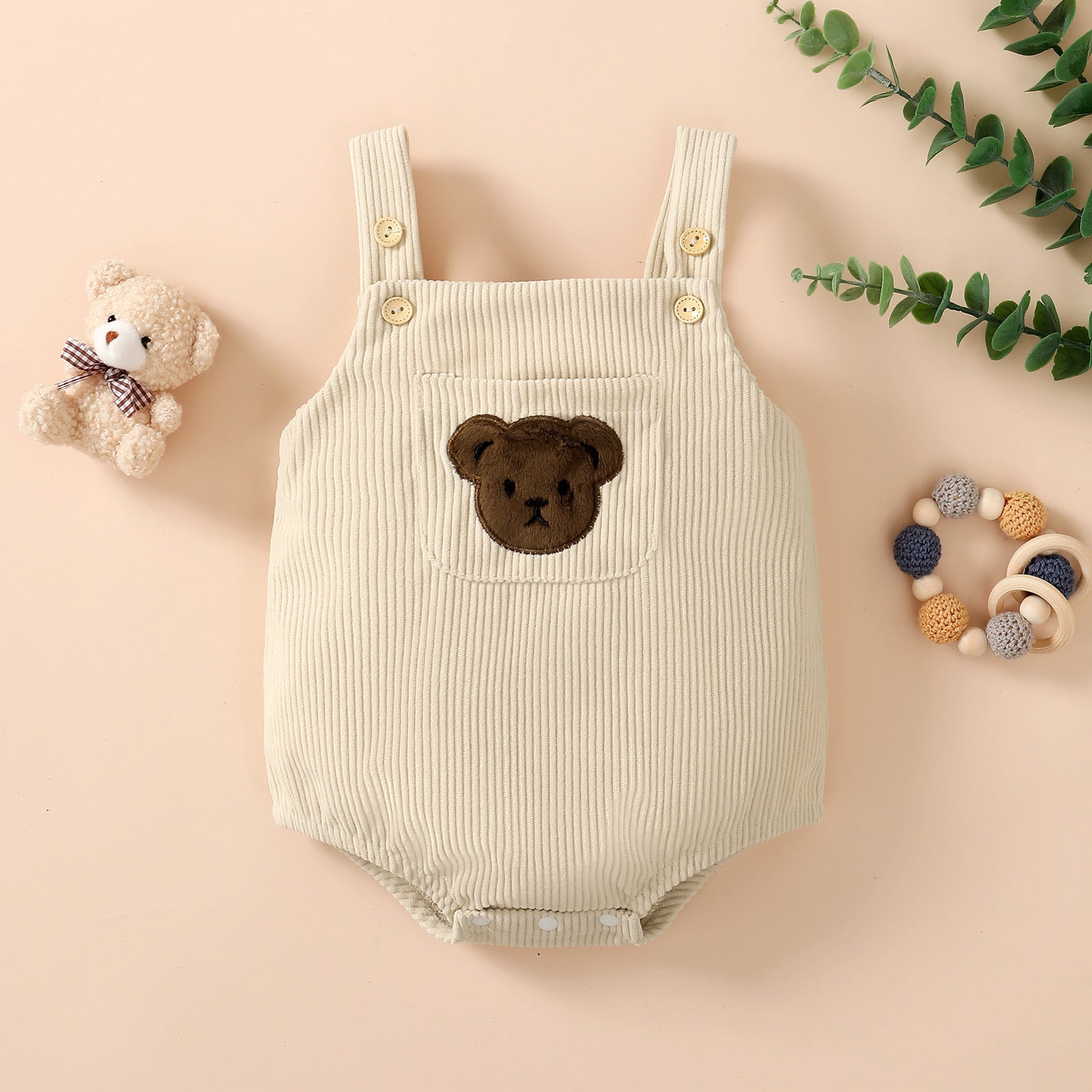 Barboteuse à bretelles motif ourson
