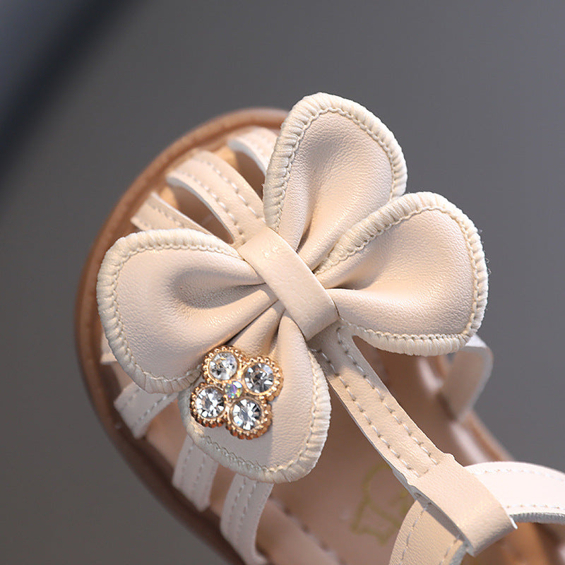 Chaussures bout rond petite fille