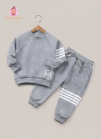 Ensemble jogging et sweat enfant à rayures 